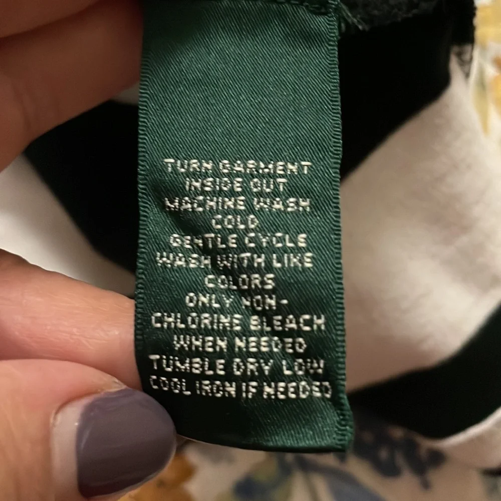 Top - Picture 6 of 6